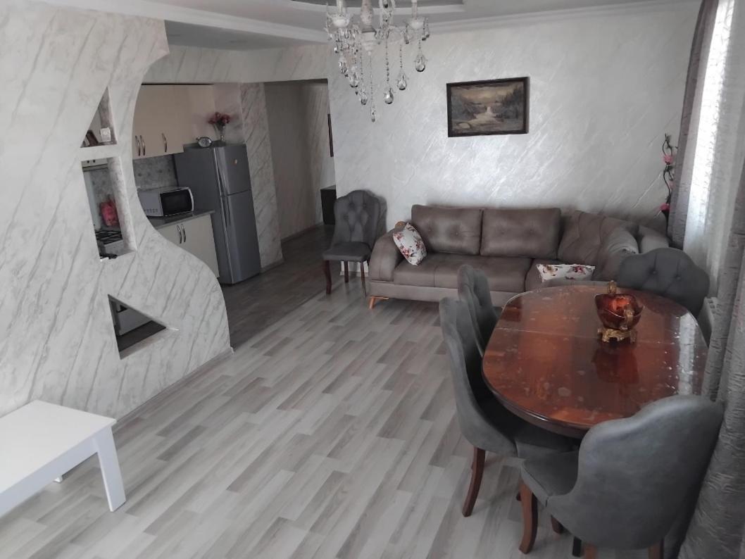 Апартаменти Apartament With Sea View Батумі Екстер'єр фото